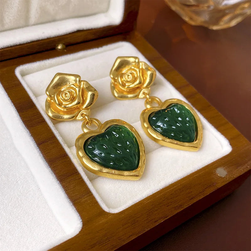 Elegant Vintage Women Classic Resin Stone Earrings Ear Clips Fashion Retro Palace Lady Party Banquet Jewelry Ear Rings