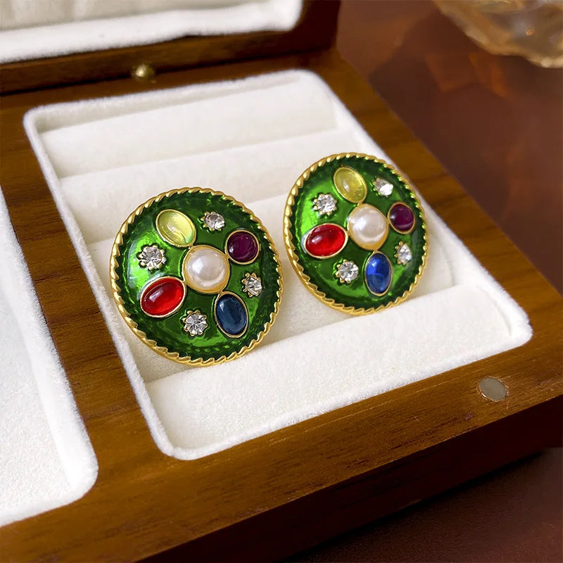 Elegant Vintage Women Classic Resin Stone Earrings Ear Clips Fashion Retro Palace Lady Party Banquet Jewelry Ear Rings